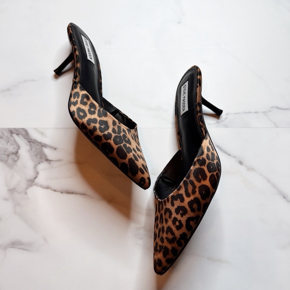 Steve Madden Kitten Heels - Picture 1 of 6